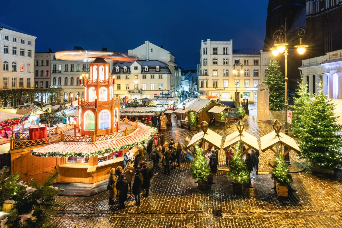 Schwerin Julmarknad - 3 dagar, bild 2