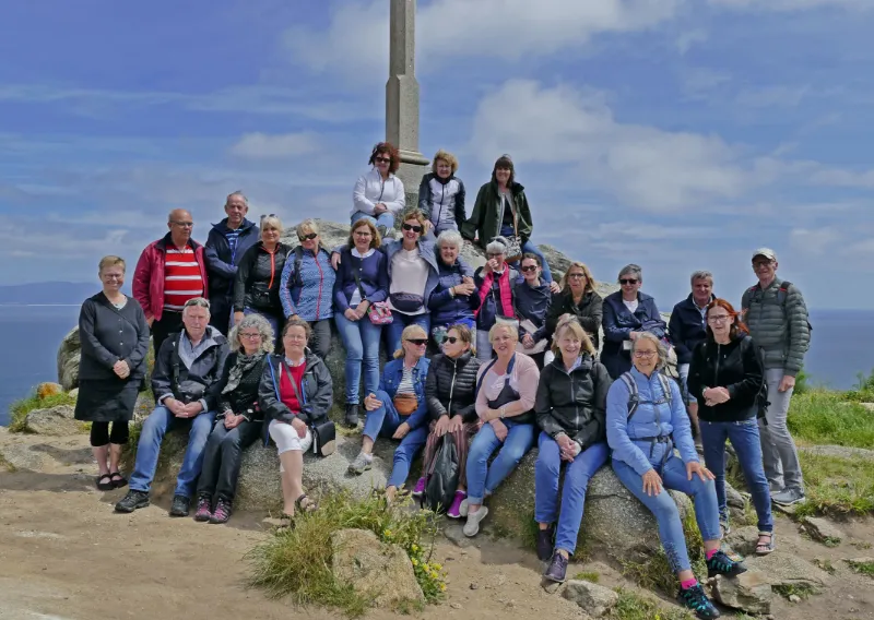 Gruppfoto med resenärer under rundresa med Rolfs Flyg & Buss