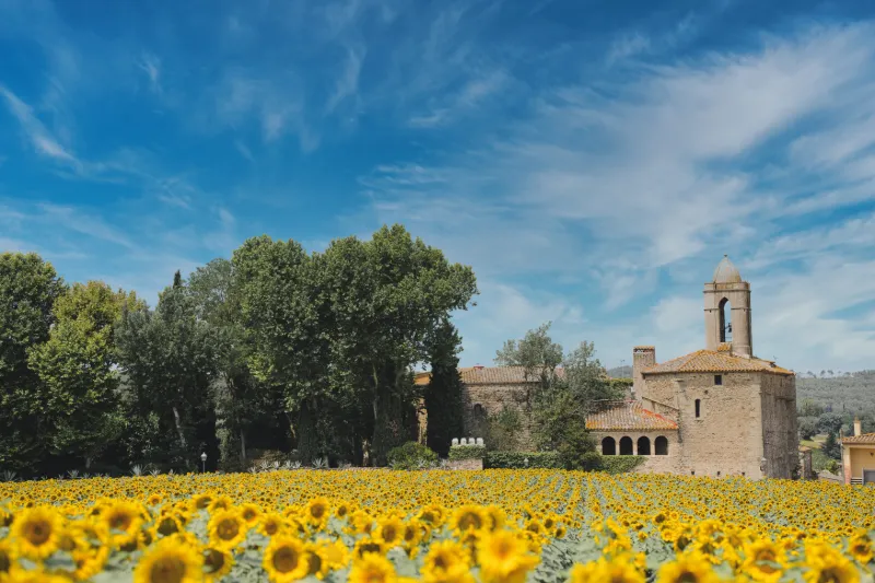 Landskap i Figueres och Costa Brava