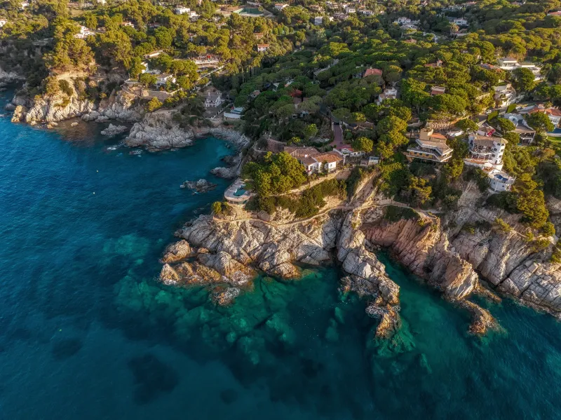 Costa Bravas kust och vikar