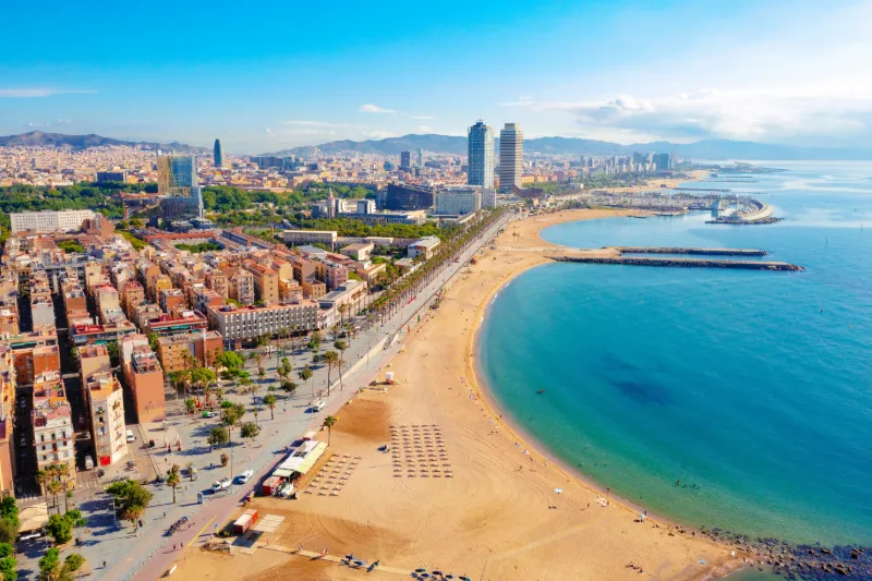 Barcelonas strand och kust