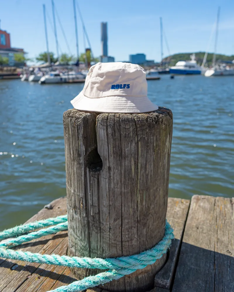 Buckethat