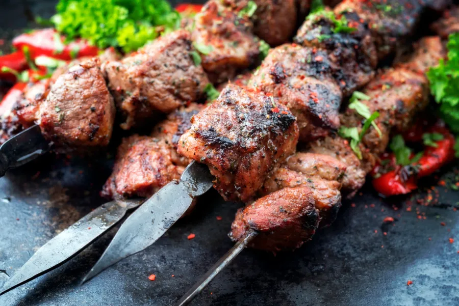 Espetada Madeirense – grillade köttspett från Madeira över öppen eld