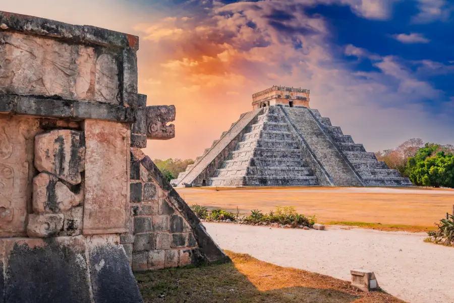Mayapyramiden El Castillo i Chichén Itzá, Mexiko