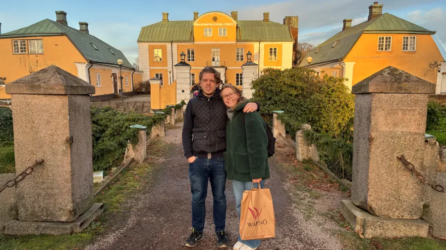 Julmarknad på Wapnö gård med delikatesser och historisk herrgårdsmiljö
