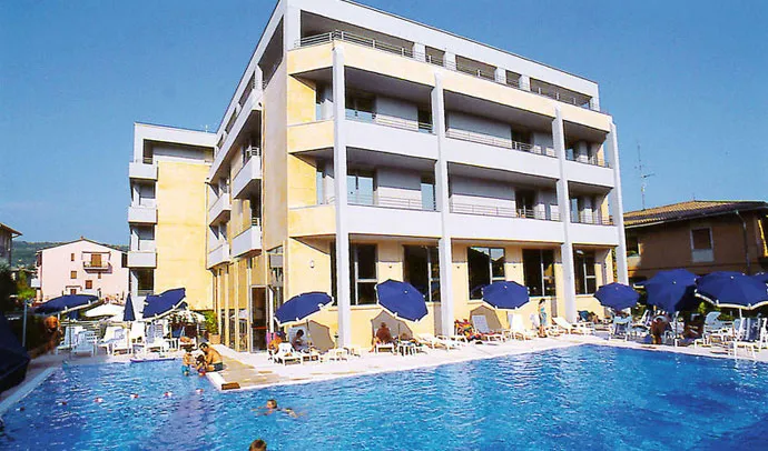 Rolfs Flyg & Bussresor AB