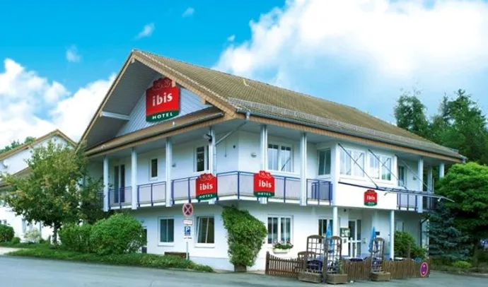 Rolfs Flyg & Bussresor AB