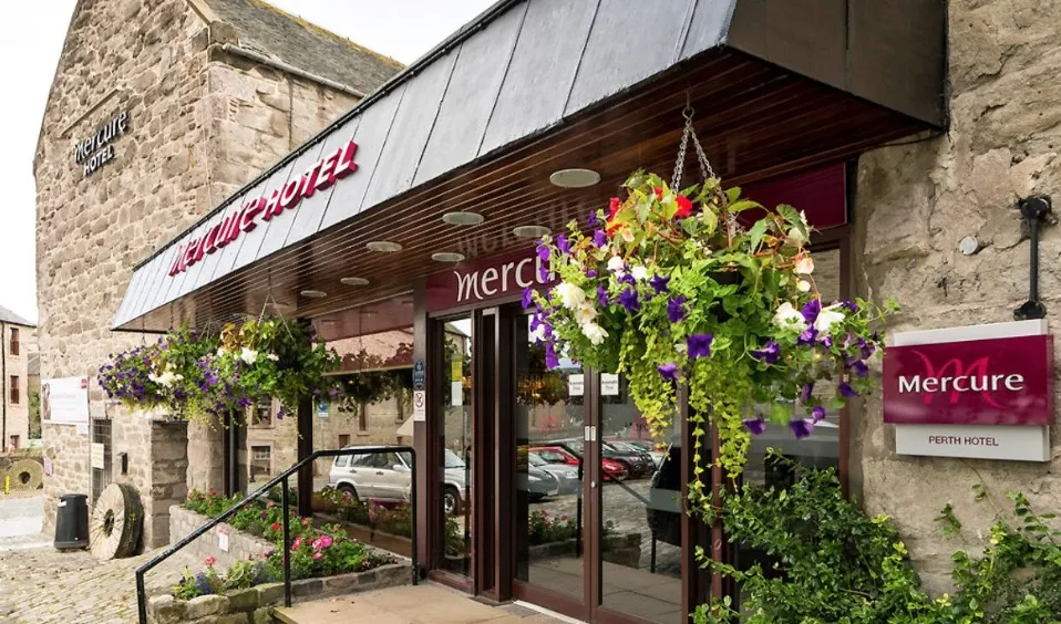 Rolfs Flyg & Bussresor AB