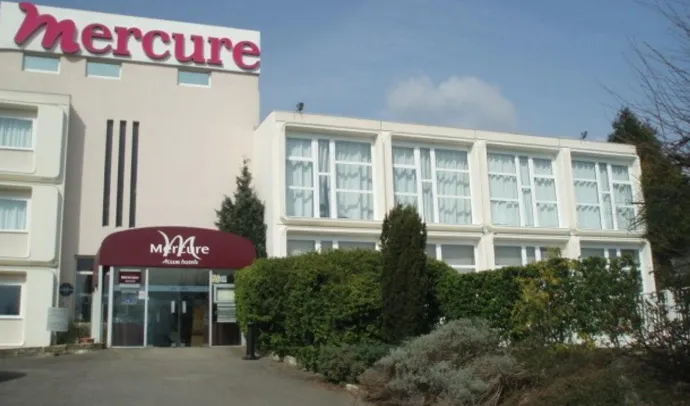 Rolfs Flyg & Bussresor AB