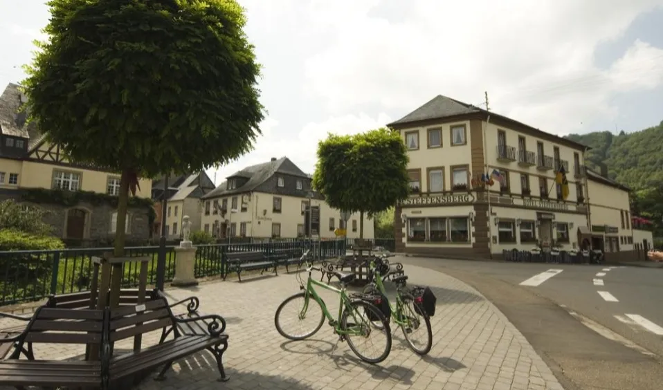 Rolfs Flyg & Bussresor AB