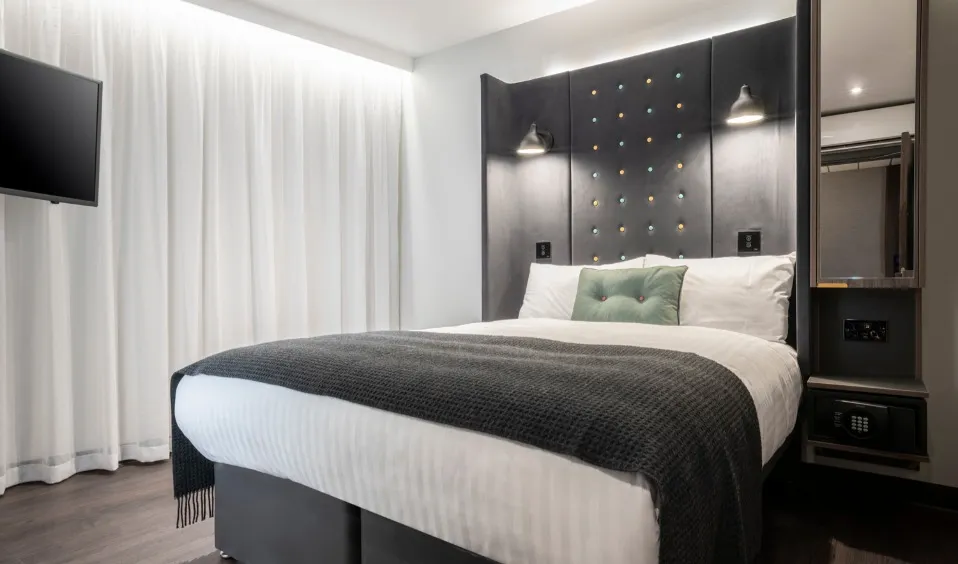 Rolfs Flyg & Bussresor AB