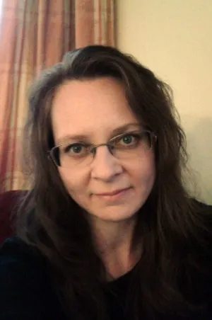 Therese Falinski