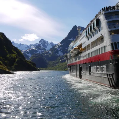 Hurtigruten