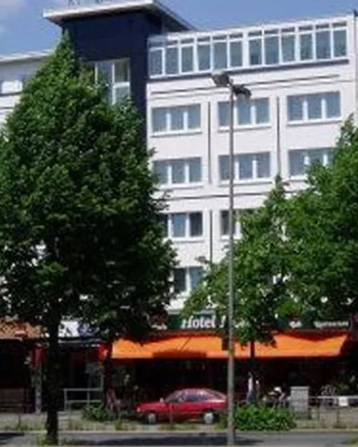 Rolfs Flyg & Bussresor AB