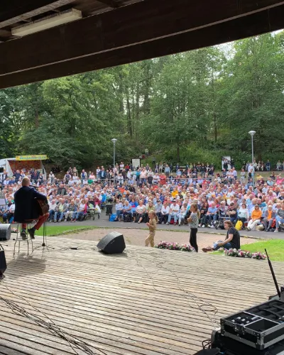 Sommarturné: Vara
