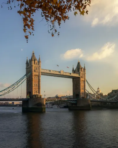 London & Edinburgh med tog